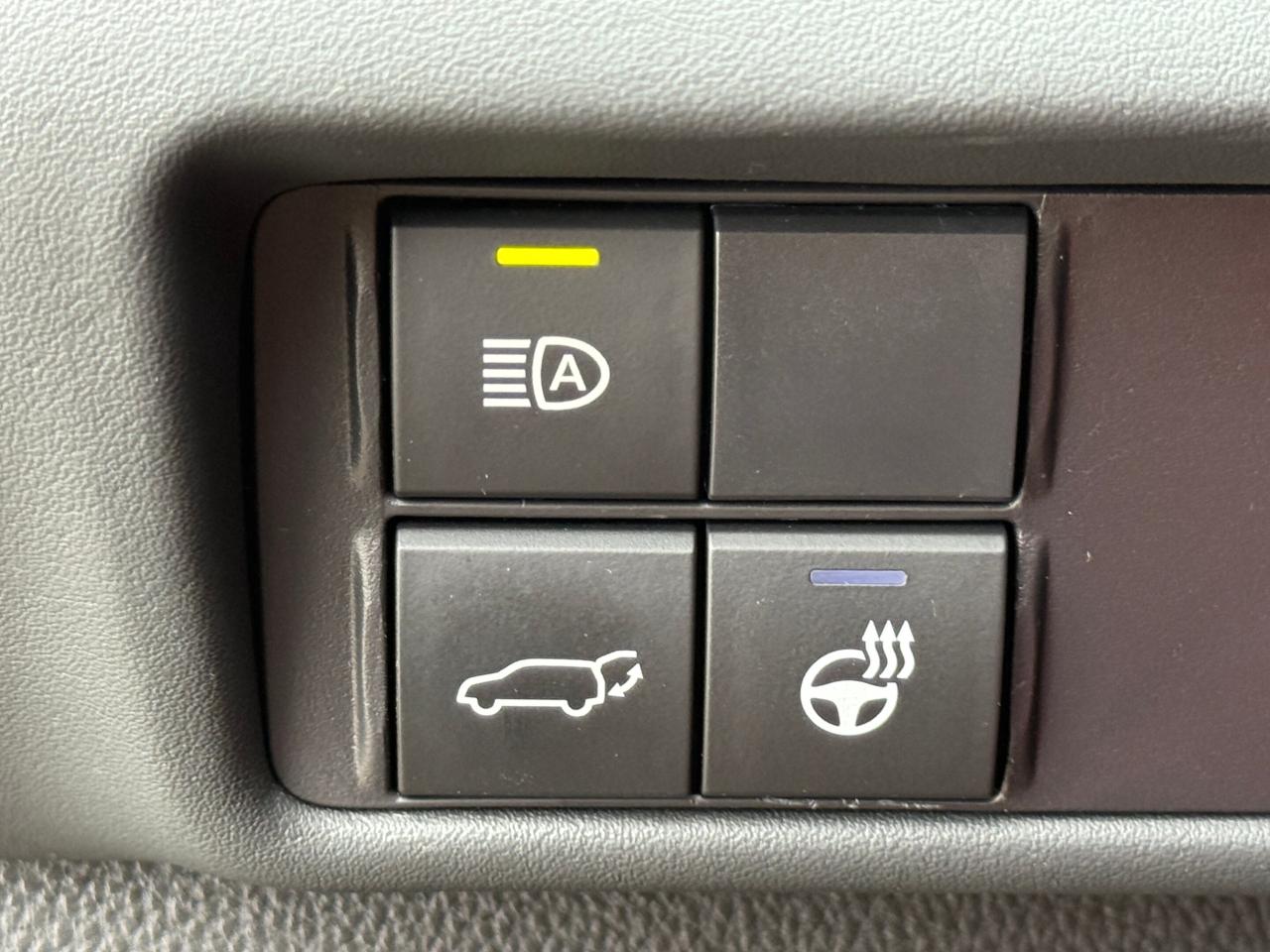 2022 Toyota Highlander XSE   AWD   NO ACCIDENT   SUNROOF   RED LEATHER SE Photo