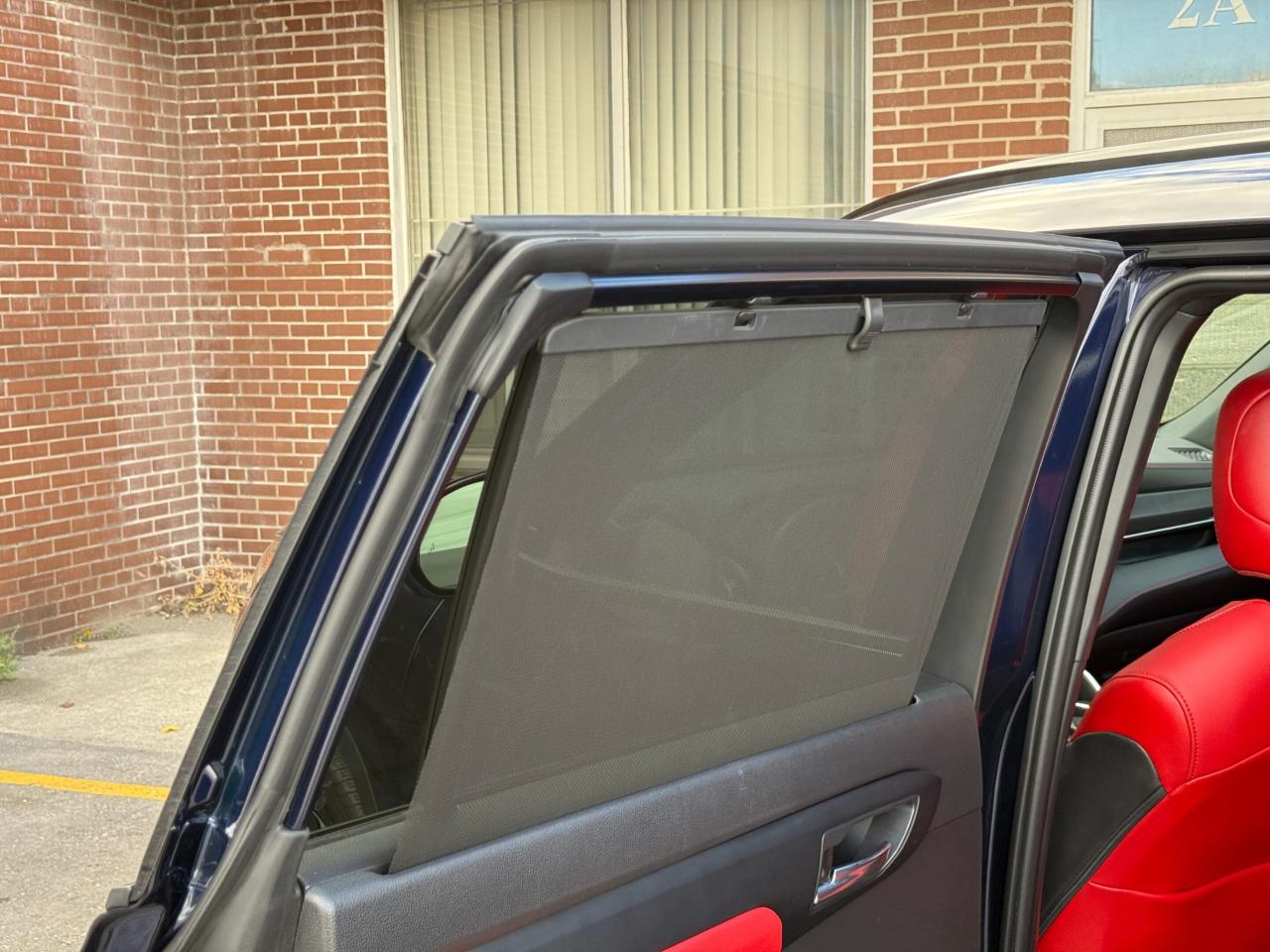 2022 Toyota Highlander XSE   AWD   NO ACCIDENT   SUNROOF   RED LEATHER SE Photo