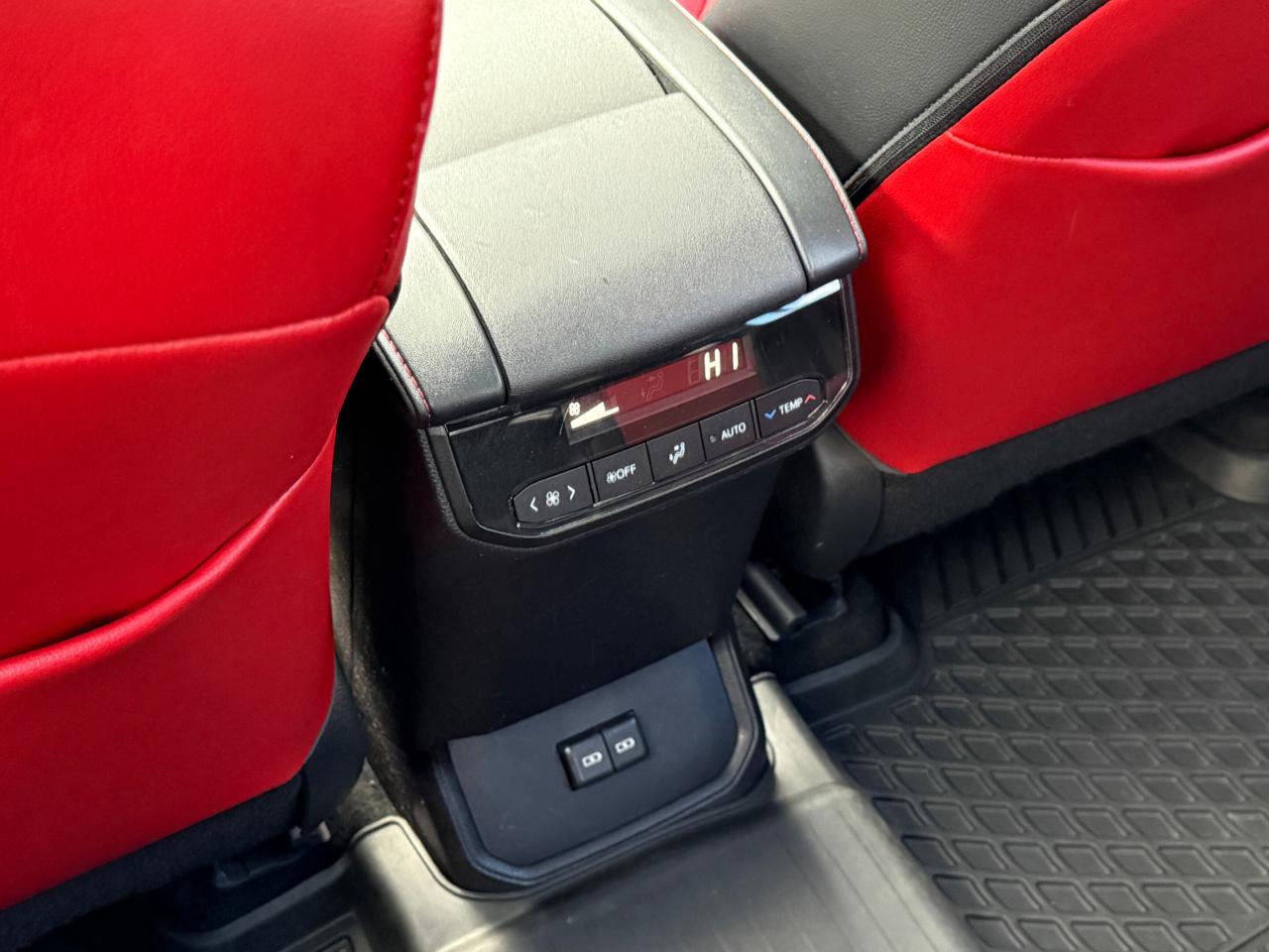 2022 Toyota Highlander XSE   AWD   NO ACCIDENT   SUNROOF   RED LEATHER SE Photo