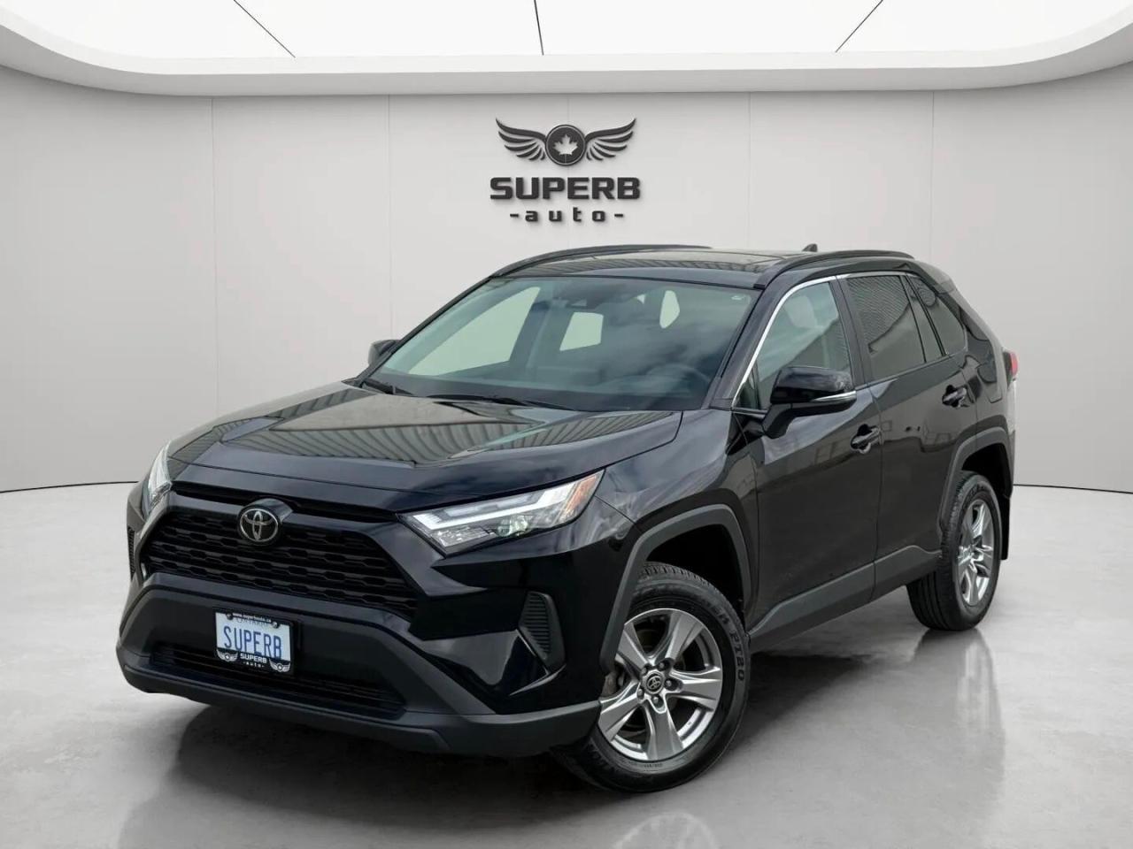 2022 Toyota RAV4 XLE   AWD   NO ACCIDENT   ONE OWNER Photo0