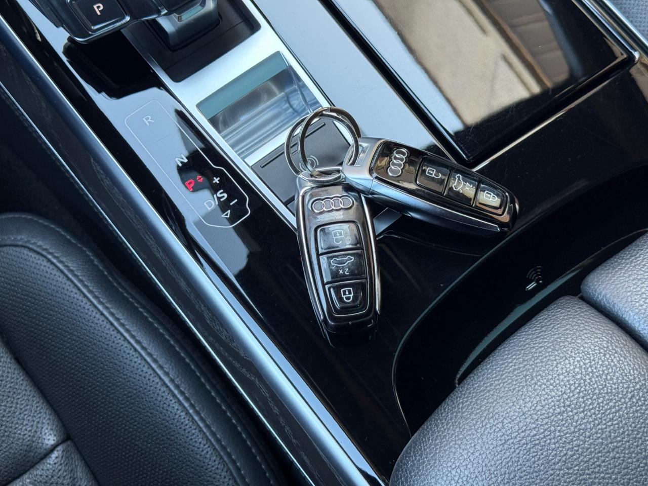 2022 Audi A8 LONG   S LINE   BANG&OLUFSEN    NO ACCIDENT   SOFT Photo