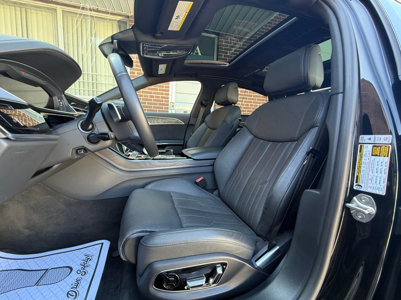 2022 Audi A8 LONG   S LINE   BANG&OLUFSEN    NO ACCIDENT   SOFT Photo