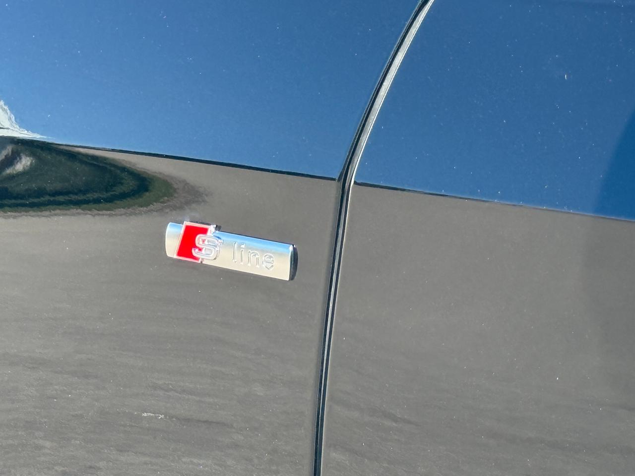 2022 Audi A8 LONG   S LINE   BANG&OLUFSEN    NO ACCIDENT   SOFT Photo