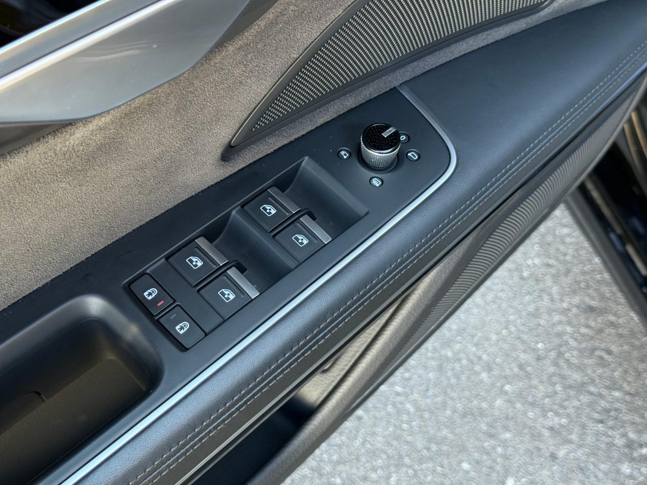 2022 Audi A8 LONG   S LINE   BANG&OLUFSEN    NO ACCIDENT   SOFT Photo