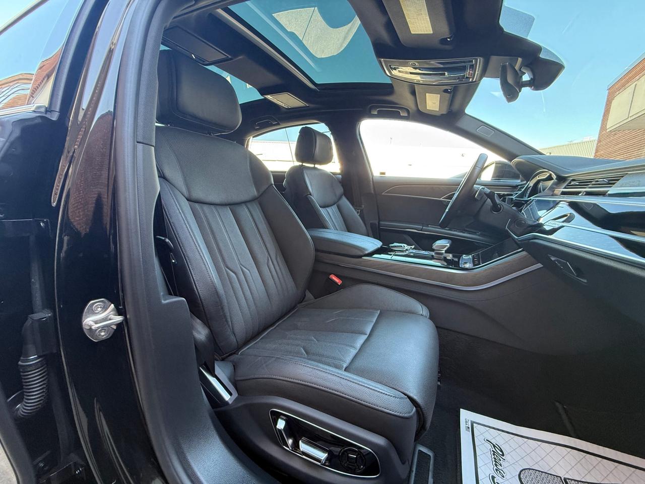 2022 Audi A8 LONG   S LINE   BANG&OLUFSEN    NO ACCIDENT   SOFT Photo