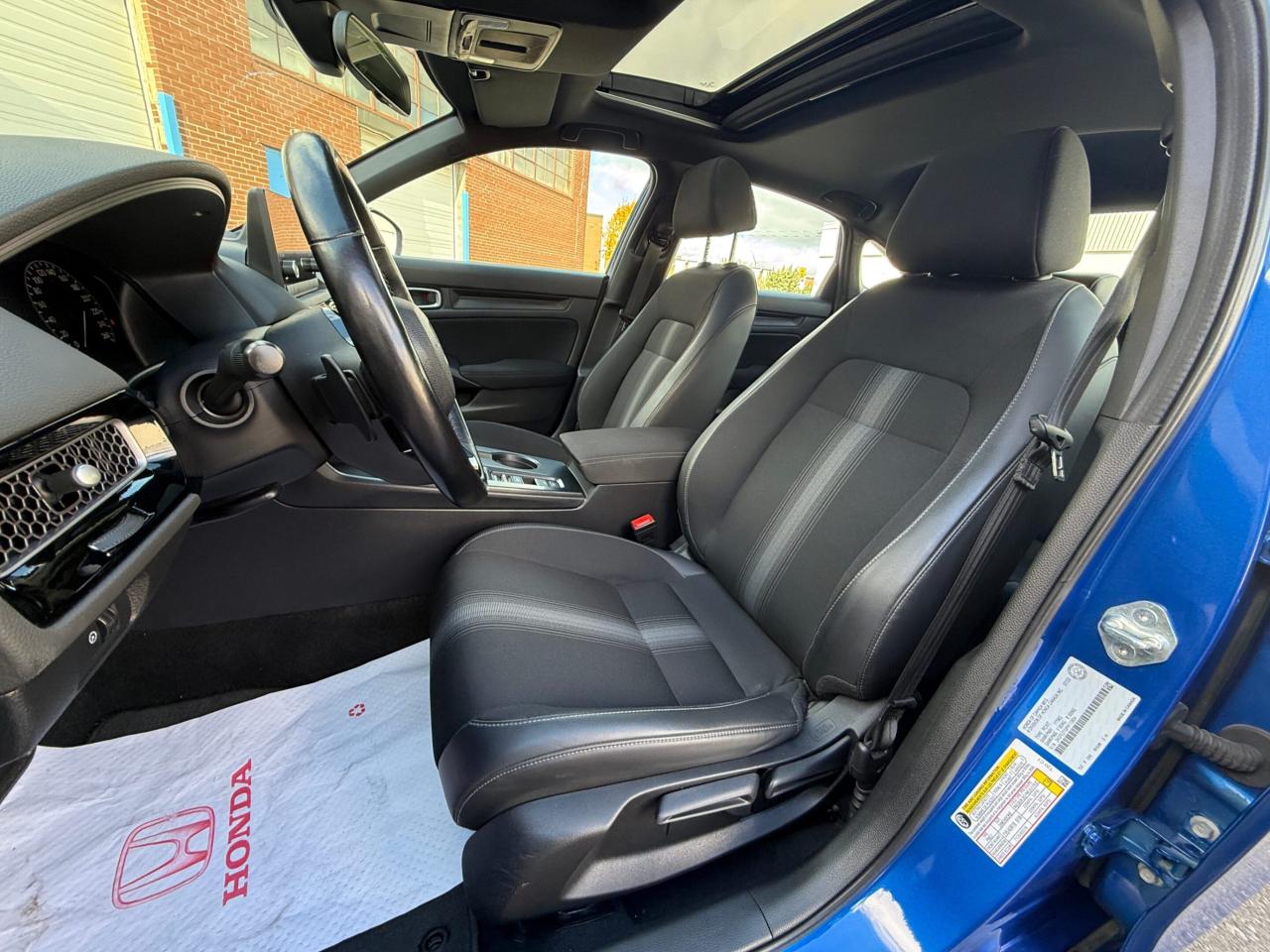 2023 Honda Civic SPORT   NO ACCIDENT   SUNROOF Photo