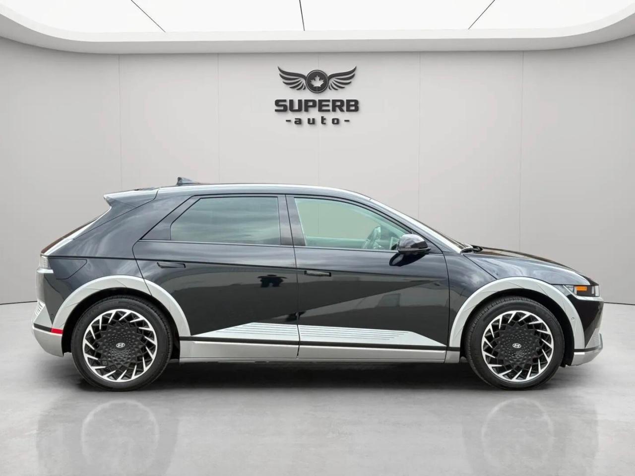 2023 Hyundai IONIQ 5 LUXURY   AWD   LONG RANGE   NO ACCIDENT Photo
