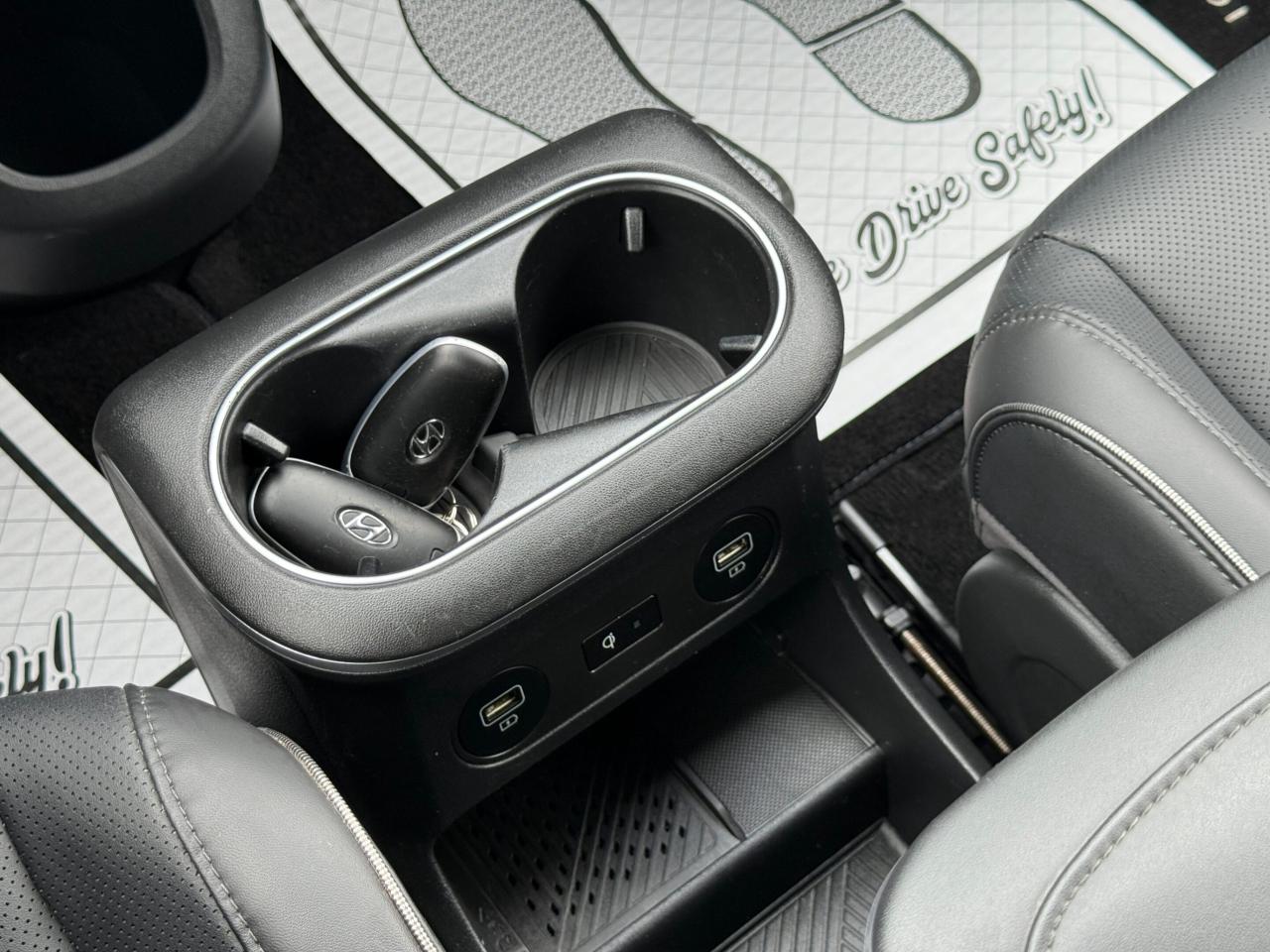 2023 Hyundai IONIQ 5 LUXURY   AWD   LONG RANGE   NO ACCIDENT Photo