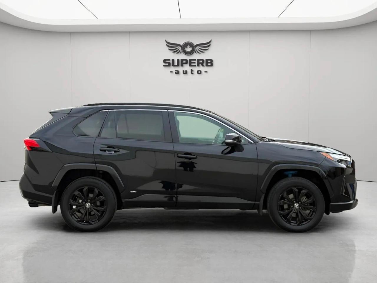 2022 Toyota RAV4 Hybrid SE   AWD   HYBRID   NO ACCIDENT   SUNROOF Photo