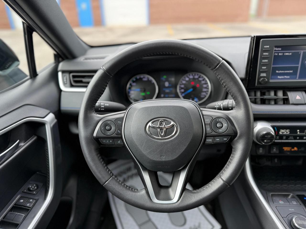 2022 Toyota RAV4 Hybrid SE   AWD   HYBRID   NO ACCIDENT   SUNROOF Photo