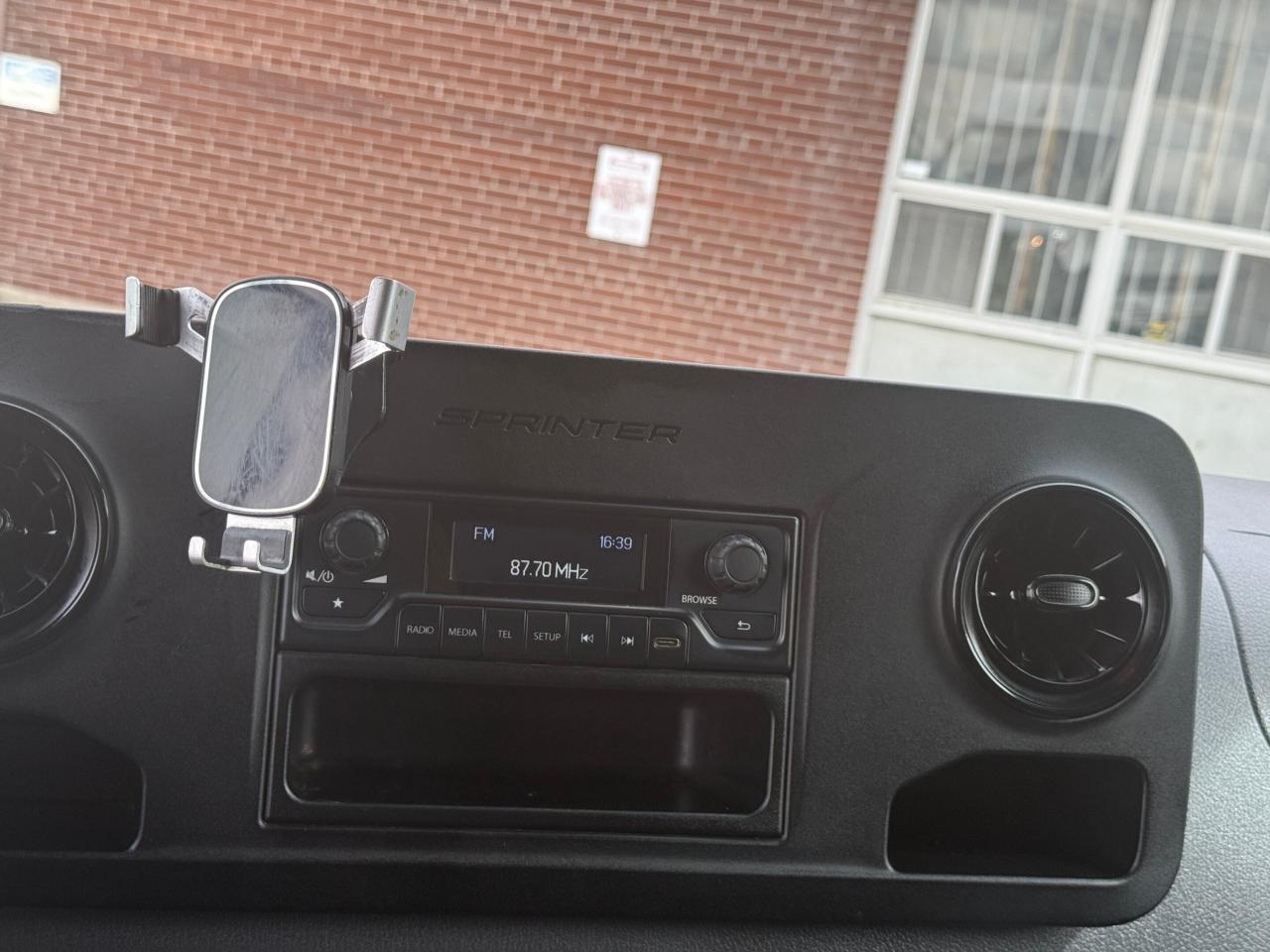 2020 Mercedes-Benz Sprinter 2500 V6   3.0   HIGH ROOF 170   3 SEATER Photo