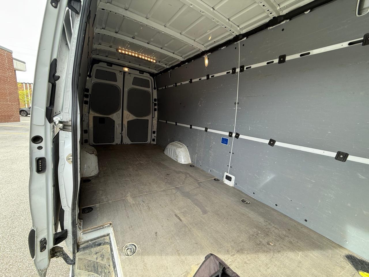 2020 Mercedes-Benz Sprinter 2500 V6   3.0   HIGH ROOF 170   3 SEATER Photo