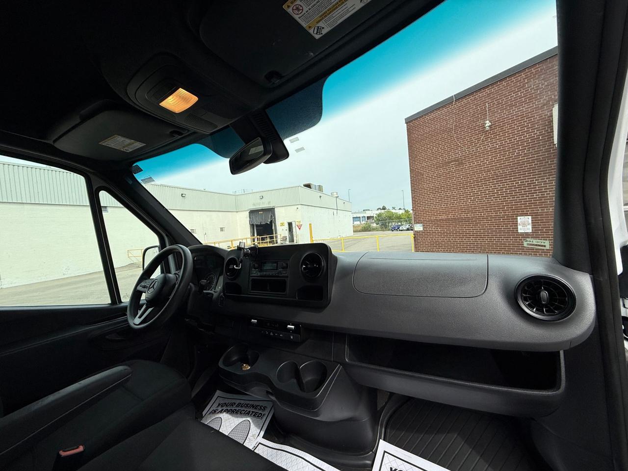 2020 Mercedes-Benz Sprinter 2500 V6   3.0   HIGH ROOF 170   3 SEATER Photo