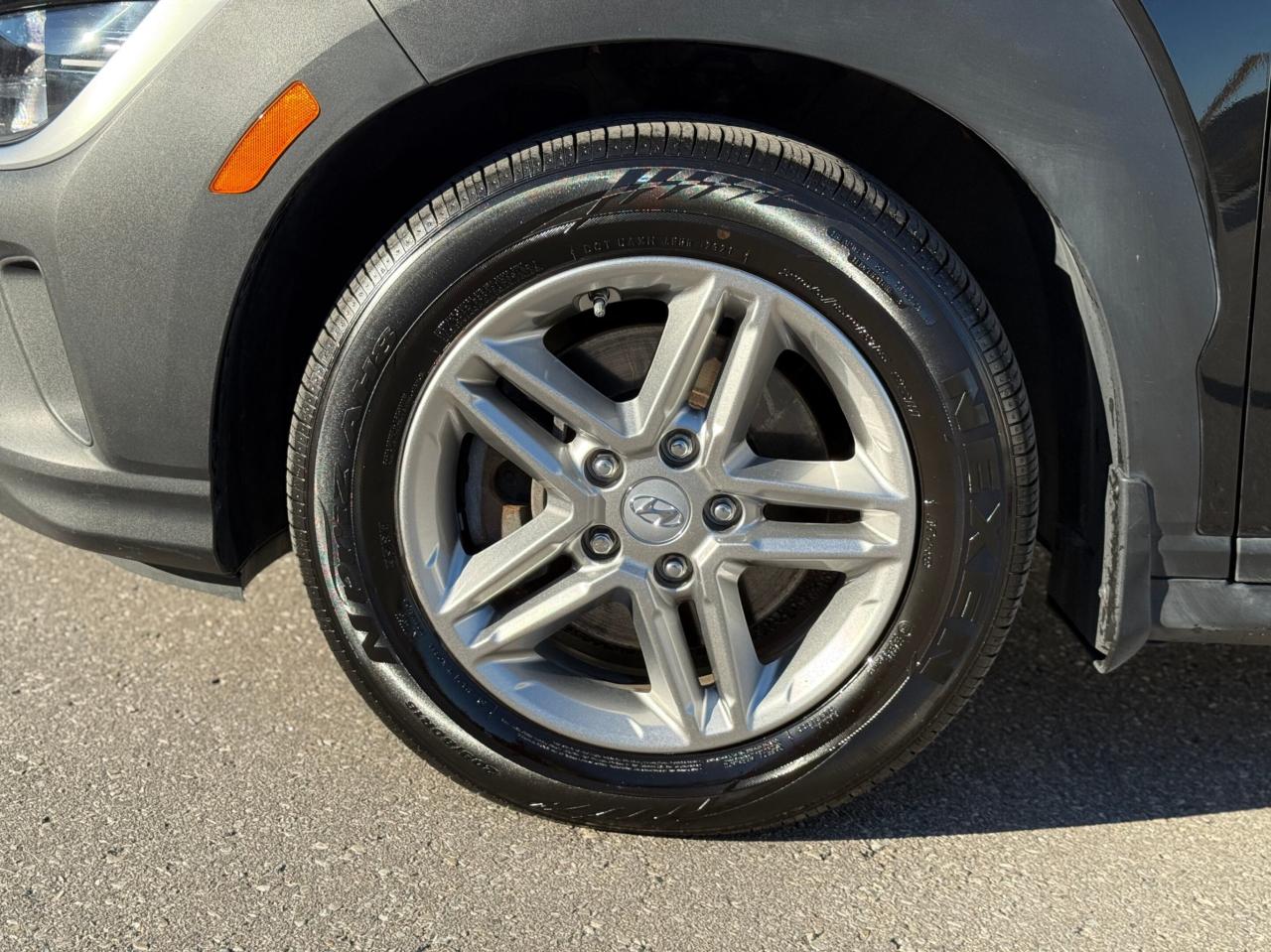 2022 Hyundai KONA ESSENTIAL   AWD   NO ACCIDENT   ONE OWNER Photo