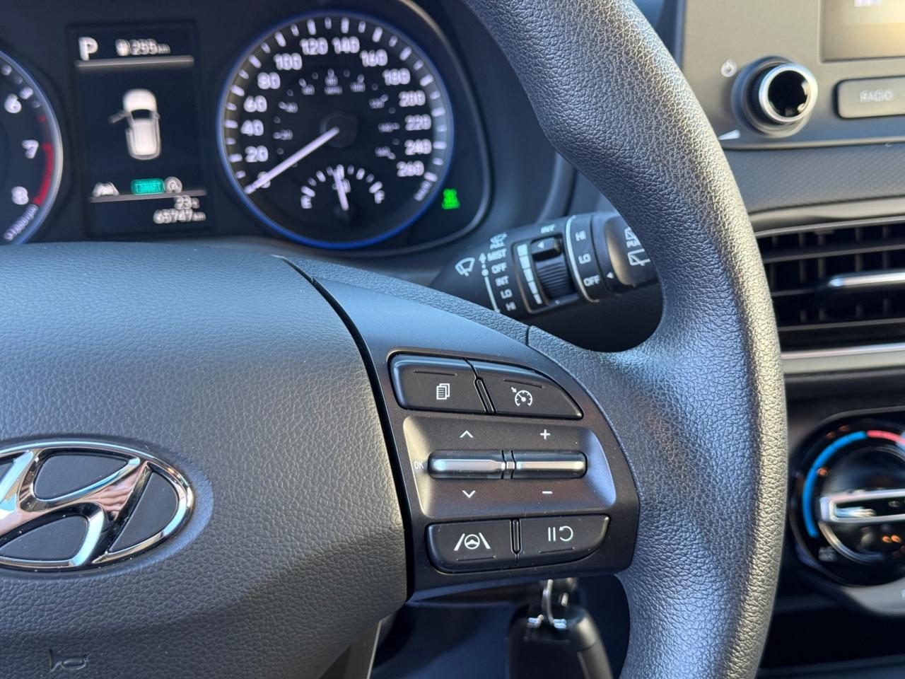 2022 Hyundai KONA ESSENTIAL   AWD   NO ACCIDENT   ONE OWNER Photo