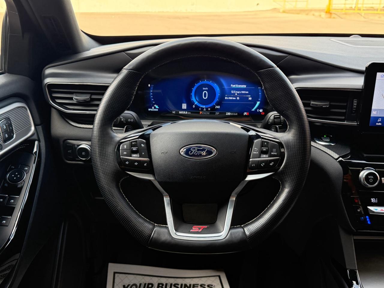 2021 Ford Explorer ST   4WD    NO ACCIDENT   B&O SOUND   360 CAMERA Photo