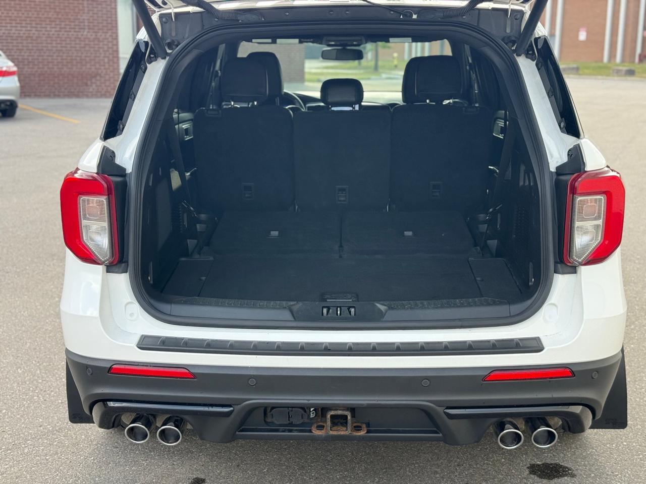 2021 Ford Explorer ST   4WD    NO ACCIDENT   B&O SOUND   360 CAMERA Photo