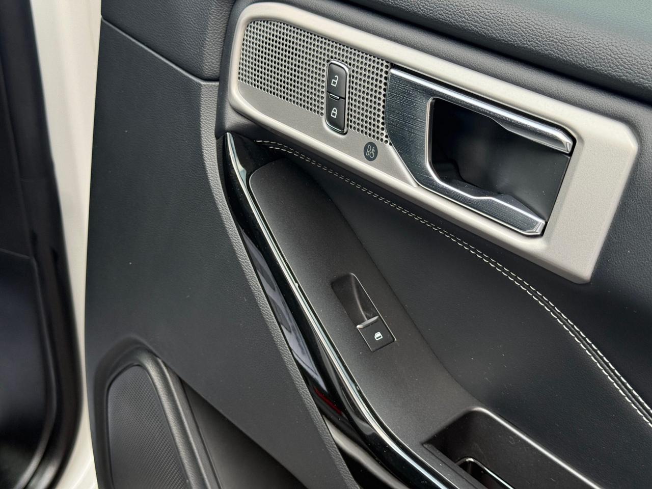 2021 Ford Explorer ST   4WD    NO ACCIDENT   B&O SOUND   360 CAMERA Photo