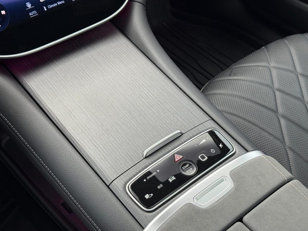 2022 Mercedes-Benz EQS EQS 580   PREMIUM   NIGHT PACK.   EXECUTIVE   NO A Photo