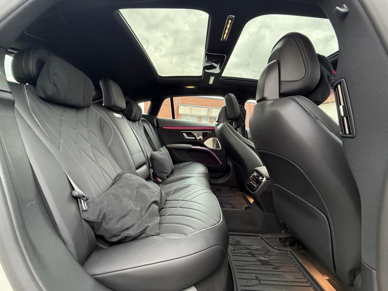 2022 Mercedes-Benz EQS EQS 580   PREMIUM   NIGHT PACK.   EXECUTIVE   NO A Photo