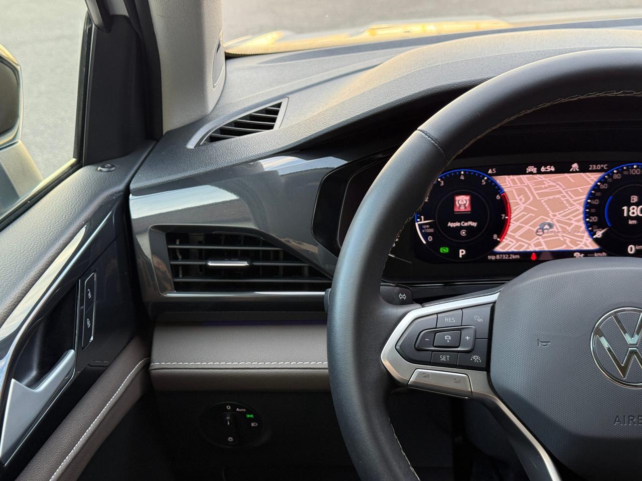 2024 Volkswagen Taos HIGHLINE   NO ACCIDENT   PANOMARIC SUNROOF   VENTI Photo