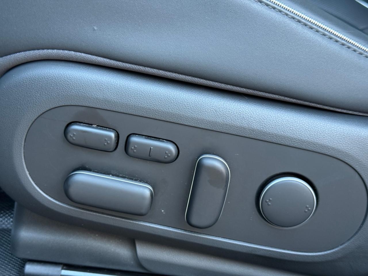 2024 Hyundai IONIQ 5 LUXURY   AWD   LONG RANGE   NO ACCIDENT   HEAD-UP Photo