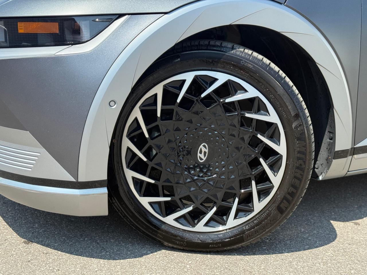 2024 Hyundai IONIQ 5 LUXURY   AWD   LONG RANGE   NO ACCIDENT   HEAD-UP Photo