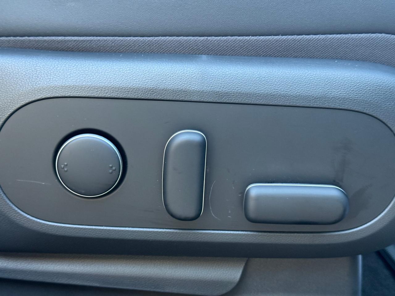 2024 Hyundai IONIQ 5 LUXURY   AWD   LONG RANGE   NO ACCIDENT   HEAD-UP Photo