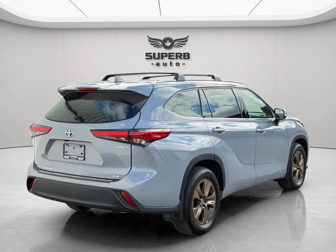 2022 Toyota Highlander Hybrid XLE   AWD   HYBRID   BRONZE EDITION   NO ACCIDENT Photo