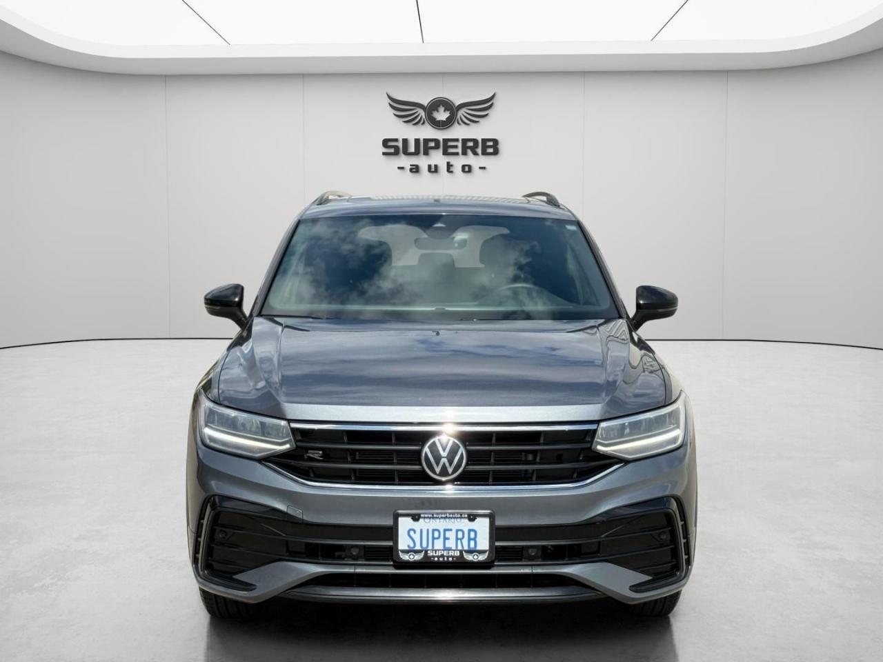 2022 Volkswagen Tiguan R-LINE   NO ACCIDENT    PANOMARIC SUNROOF Photo