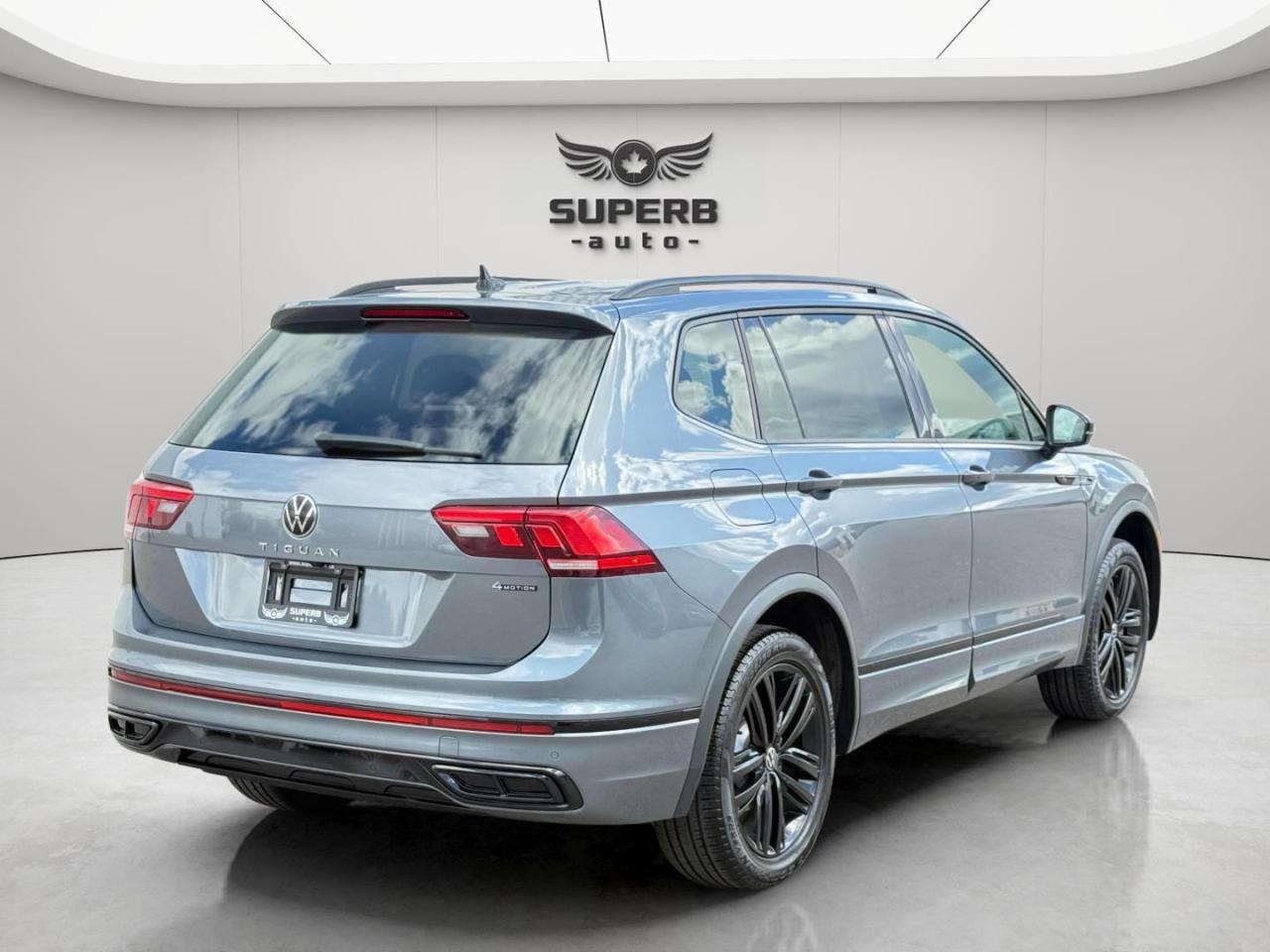 2022 Volkswagen Tiguan R-LINE   NO ACCIDENT    PANOMARIC SUNROOF Photo