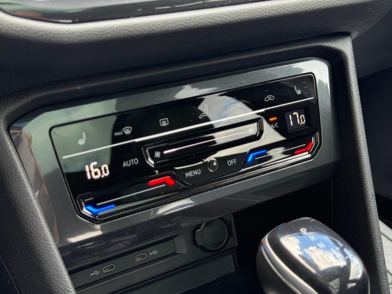 2022 Volkswagen Tiguan R-LINE   NO ACCIDENT    PANOMARIC SUNROOF Photo