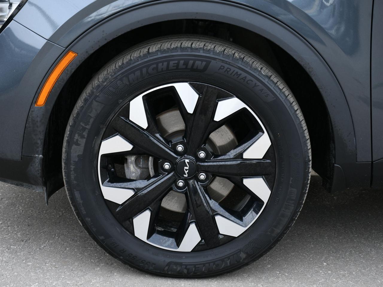 2023 Kia Sportage X-Line CPO   Backup Camera   Bluetooth   Heated/Po Photo