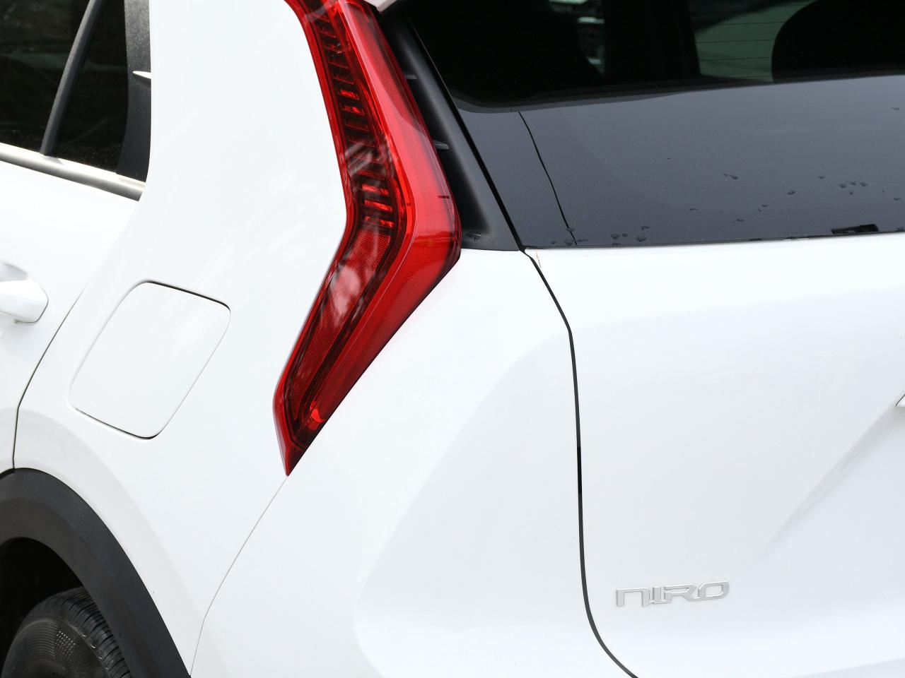 2023 Kia Niro Plug-In Hybrid EX CPO   NAVI   Low Mileage   Backup Camera   Blue Photo