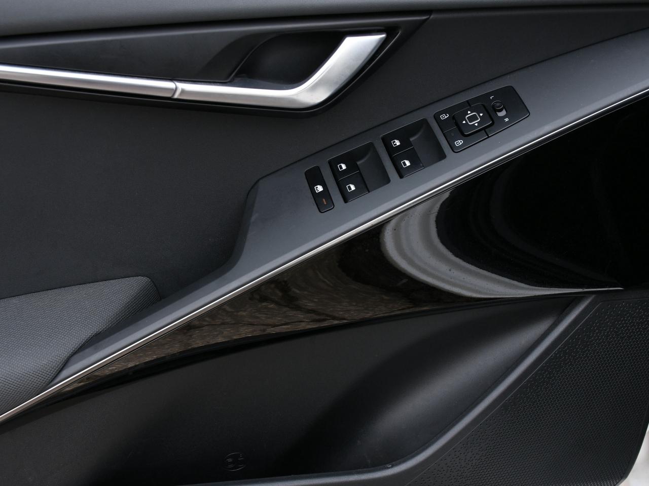 2023 Kia Niro Plug-In Hybrid EX CPO   NAVI   Low Mileage   Backup Camera   Blue Photo