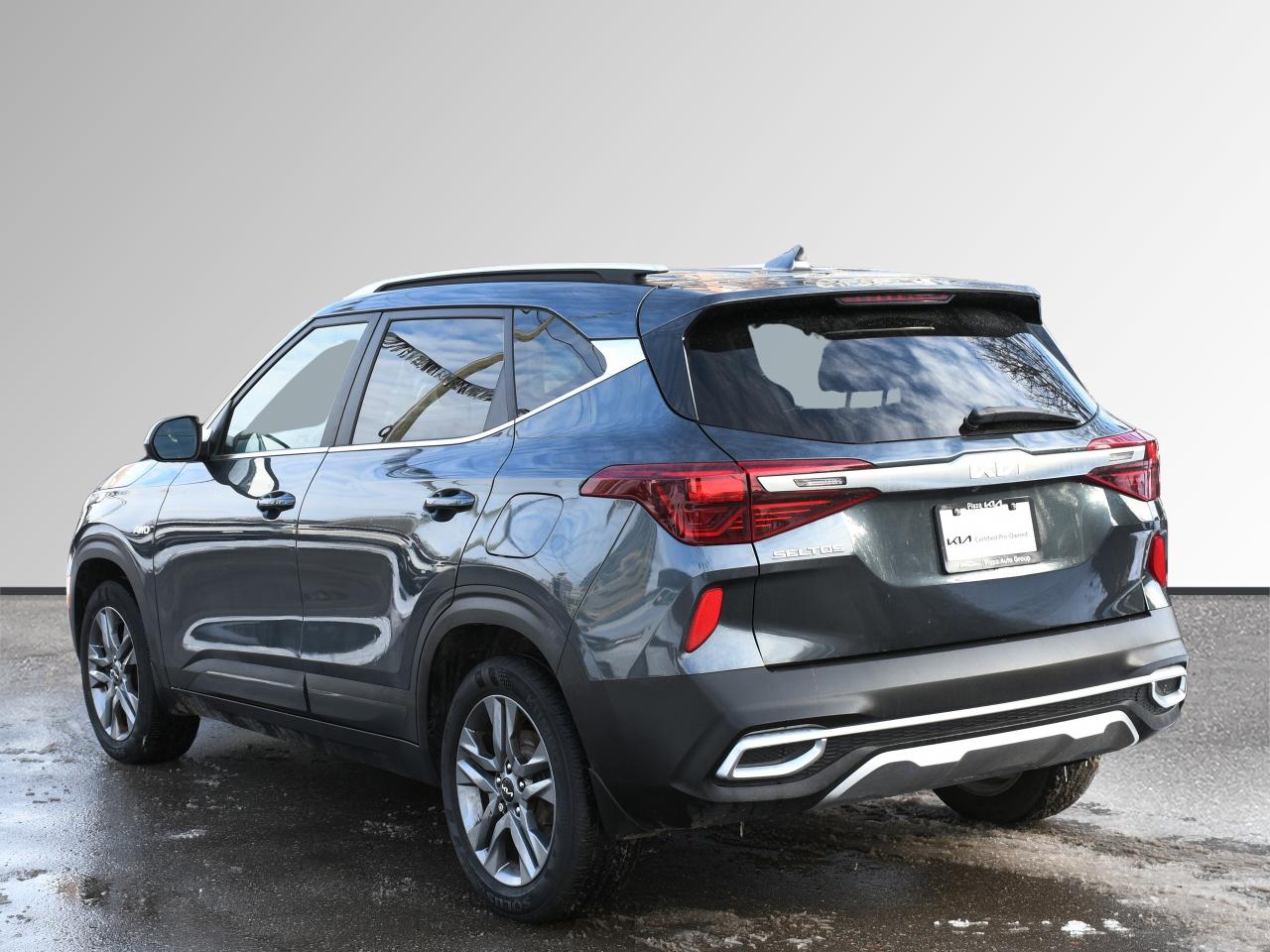 2022 Kia Seltos EX Certified   Moonroof   Backup Camera   Heated F Photo3