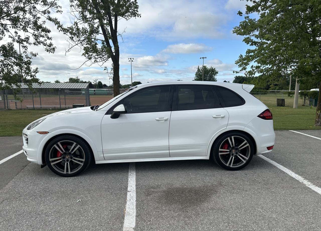 2013 Porsche Cayenne GTS NAVI  NO ACCIDENTS WARRANTY FINANCING Photo