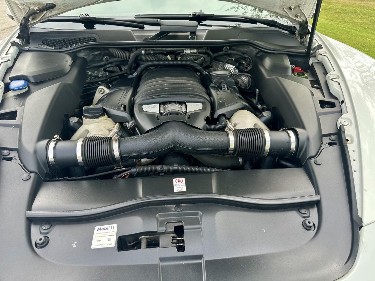 2013 Porsche Cayenne GTS NAVI  NO ACCIDENTS WARRANTY FINANCING Photo