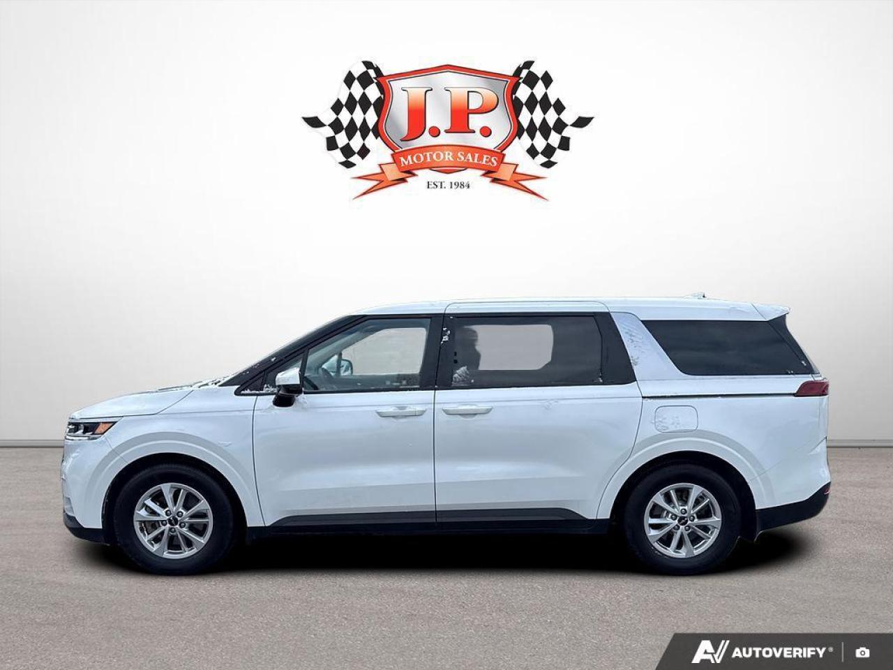 2022 Kia Carnival LX BACKUP CAM   BLUETOOTH   KEYLESS ENTRY   LANE A Photo