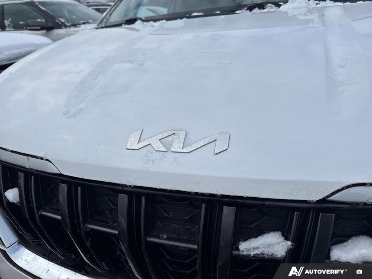 2022 Kia Carnival LX BACKUP CAM   BLUETOOTH   KEYLESS ENTRY   LANE A Photo