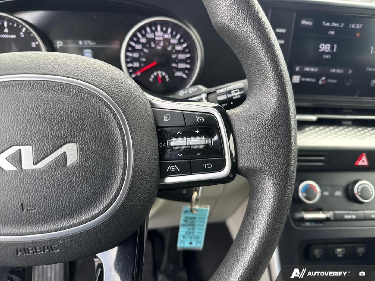 2022 Kia Carnival LX BACKUP CAM   BLUETOOTH   KEYLESS ENTRY   LANE A Photo