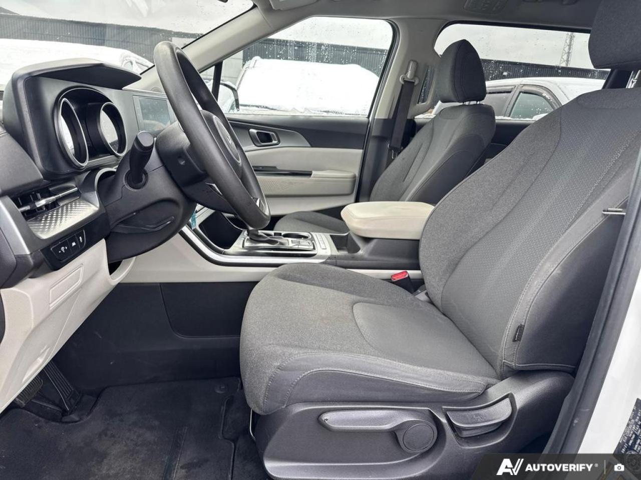 2022 Kia Carnival LX BACKUP CAM   BLUETOOTH   KEYLESS ENTRY   LANE A Photo