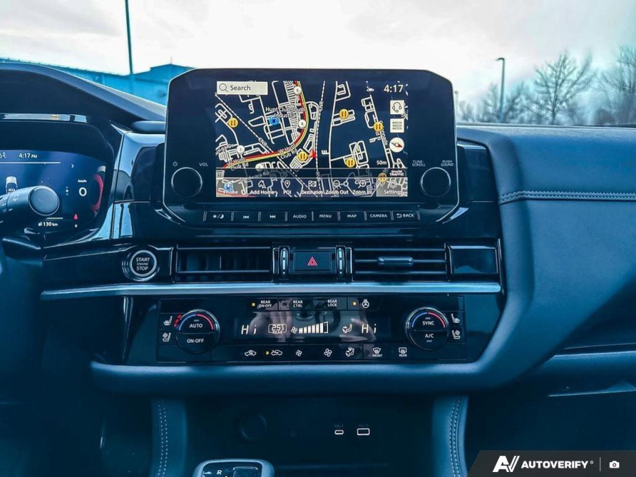 2024 Nissan Pathfinder Platinum Photo