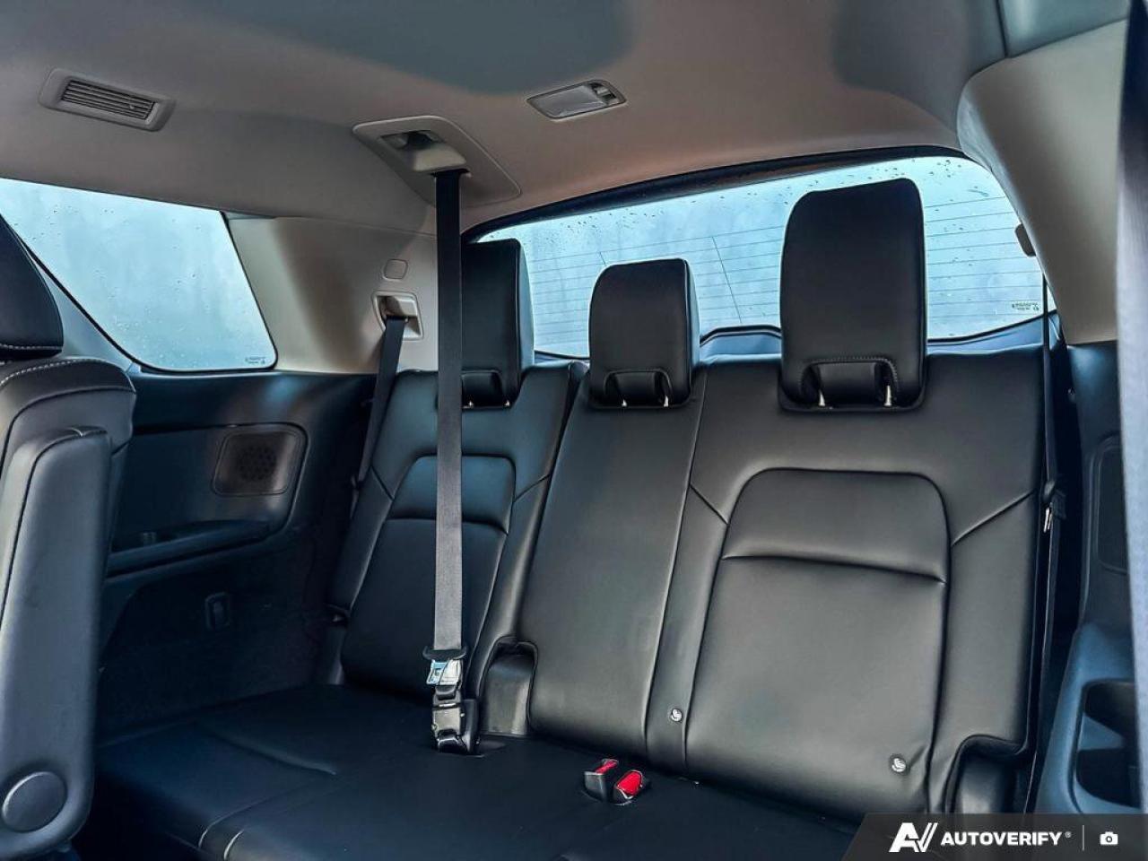 2024 Nissan Pathfinder Platinum Photo