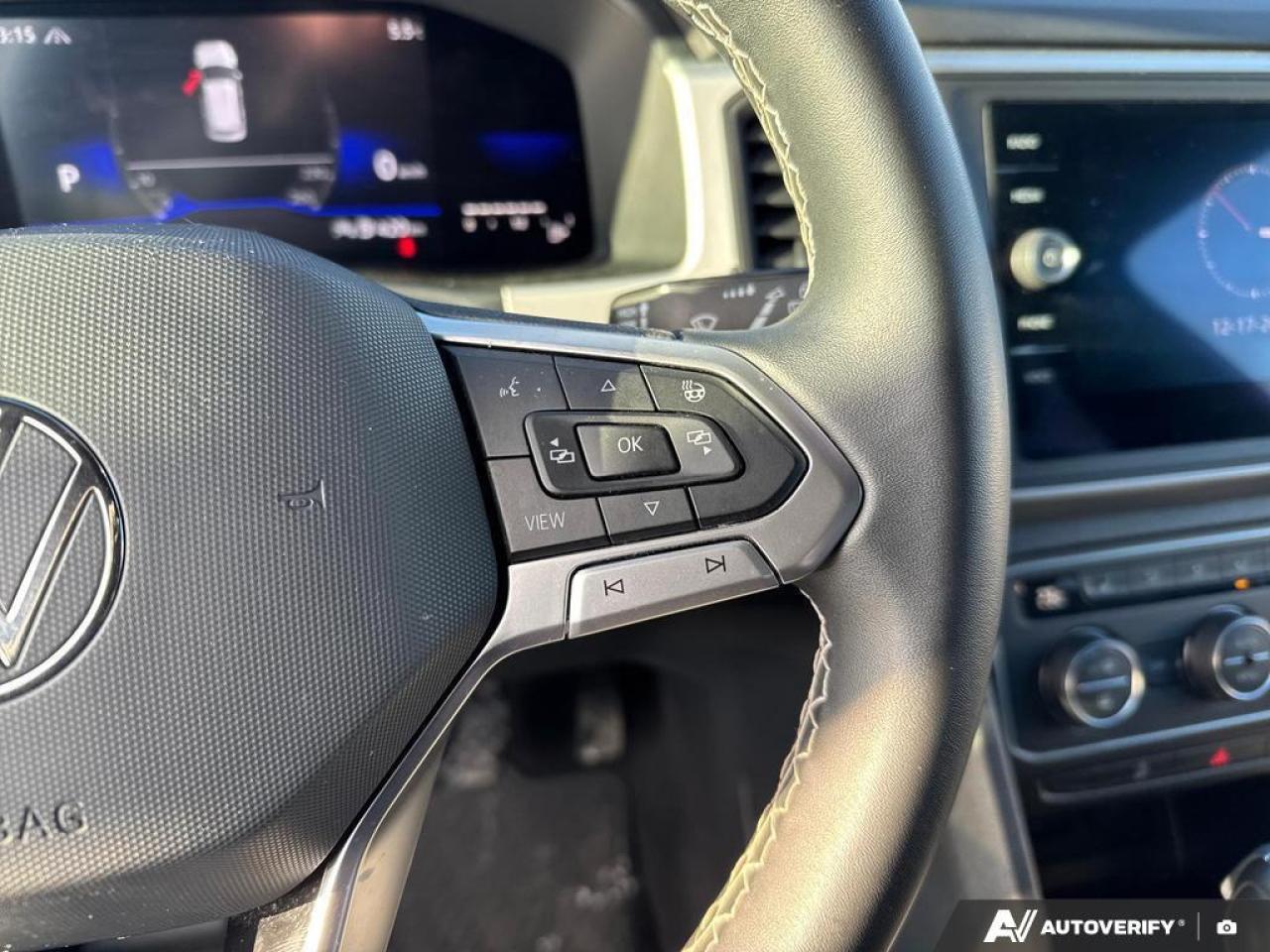 2022 Volkswagen Atlas Cross Sport 3.6 FSI Comfortline BACKUP CAM   BLUETOOTH   HTD S Photo