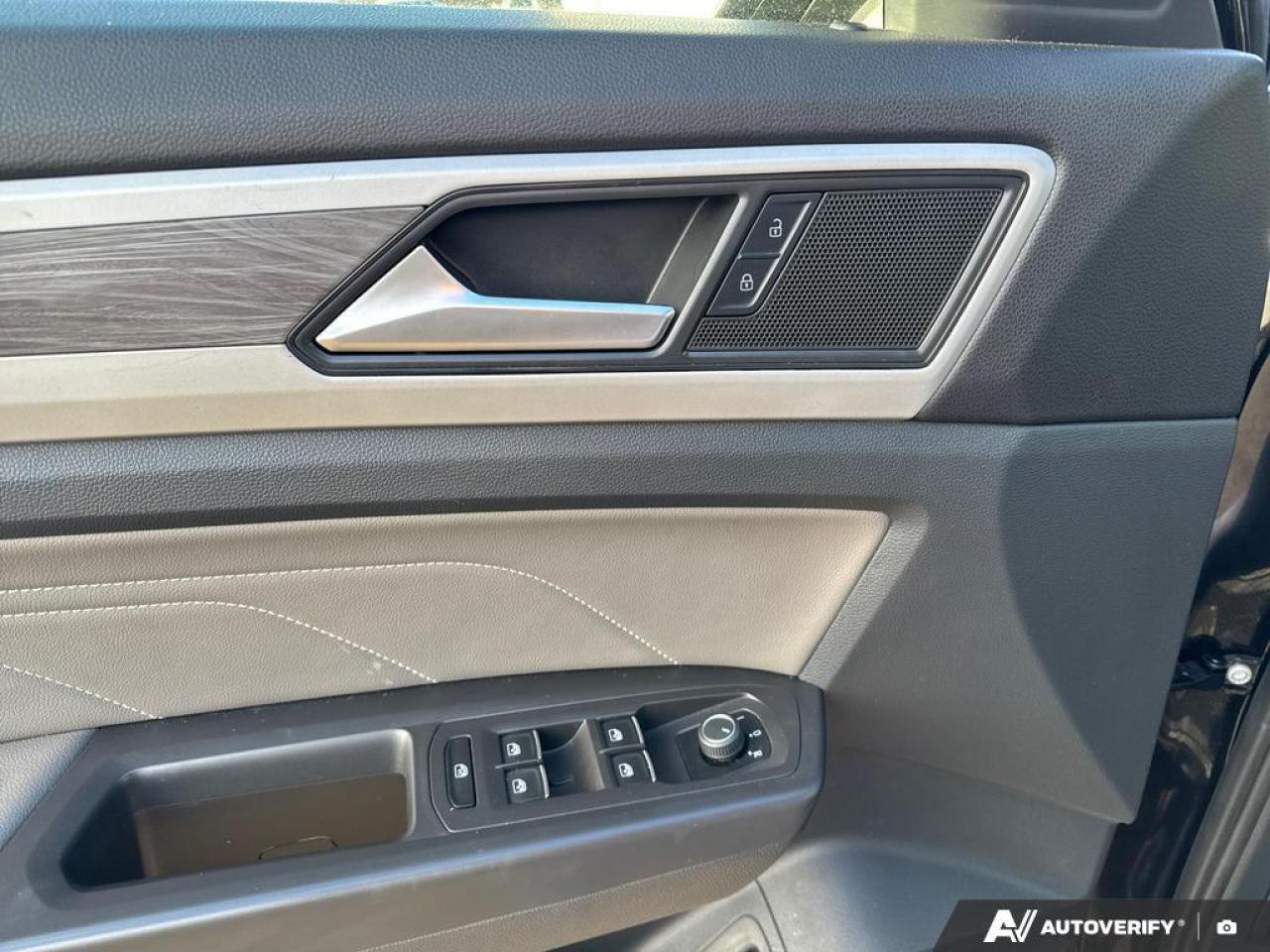 2022 Volkswagen Atlas Cross Sport 3.6 FSI Comfortline BACKUP CAM   BLUETOOTH   HTD S Photo