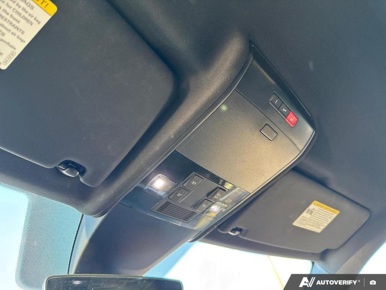 2022 Volkswagen Atlas Cross Sport 3.6 FSI Comfortline BACKUP CAM   BLUETOOTH   HTD S Photo