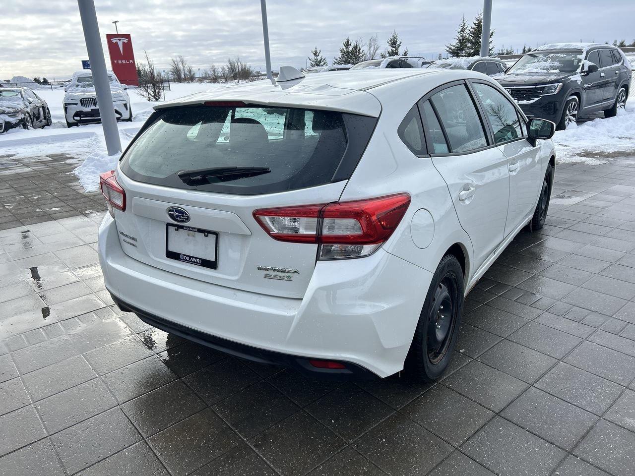 2017 Subaru Impreza 5Dr Touring CVT   As-Is   2 sets of wheels Photo