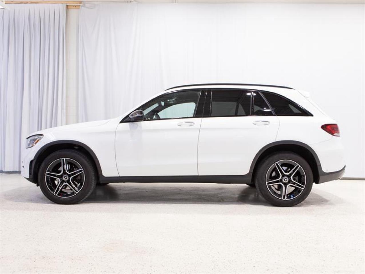 2022 Mercedes-Benz GLC300 4MATIC SUV Photo