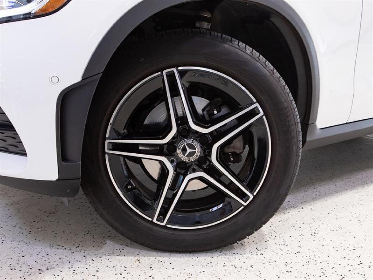 2022 Mercedes-Benz GLC300 4MATIC SUV Photo